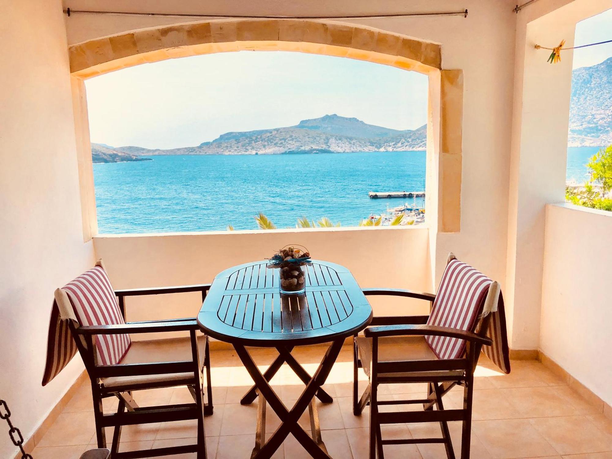Patras Apartments Φούρνοι Ικαρίας Εξωτερικό φωτογραφία